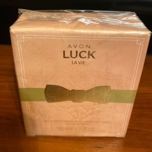 New-Avon Luck LA Vie 1.7 fl oz